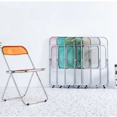 Bon prix Chaises pliantes de plastique en métal transparent extérieur d'intérieur portatif de chaise en ligne
